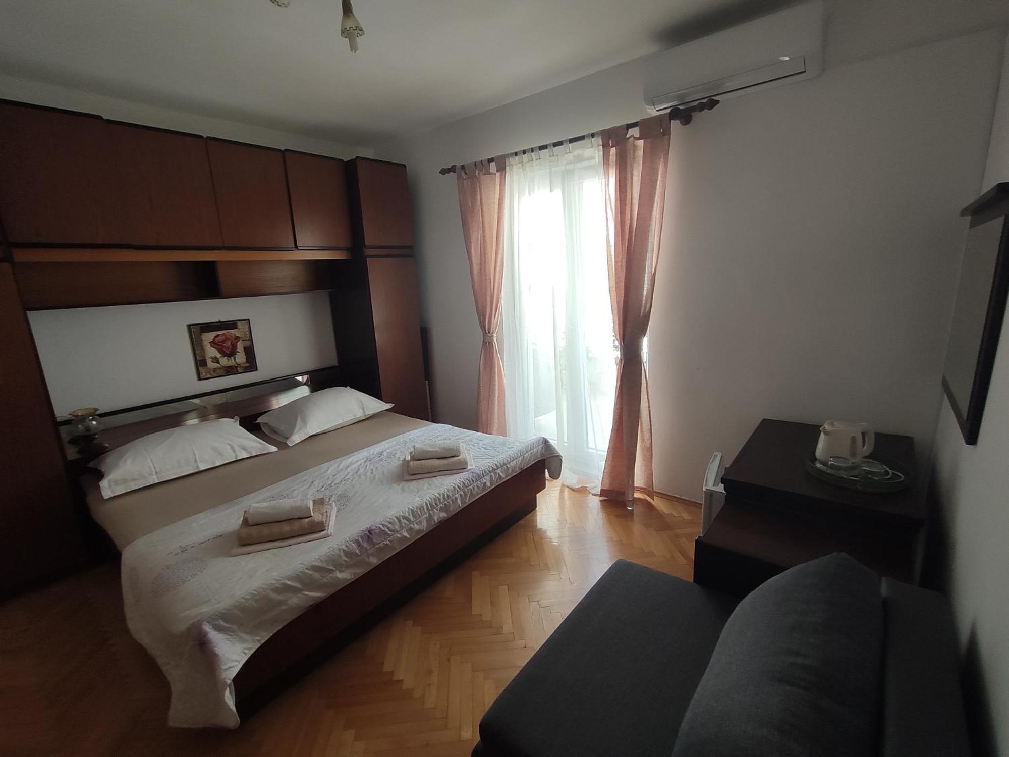 Apartments Jadranka Макарска Экстерьер фото